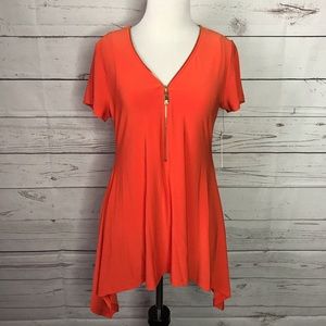 Brand New Chaus top
